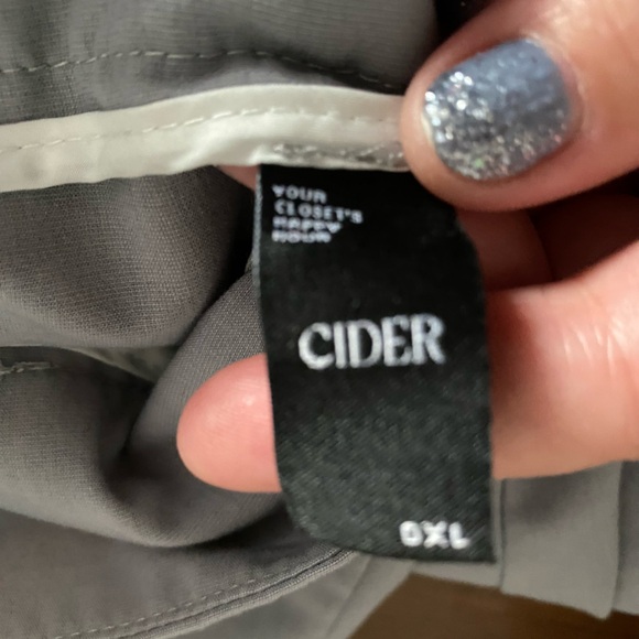 Cider brand high waisted tapered trouser pants, like new. - Picture 5 of 7